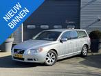 Volvo V70 1.6 T4 R-Edition, Autos, Volvo, Cuir, Achat, 1487 kg, Entreprise