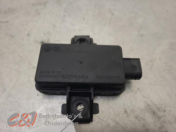 Module gonflage pneus d'un Mercedes Vito, 3 mois de garantie, Utilisé, -, -