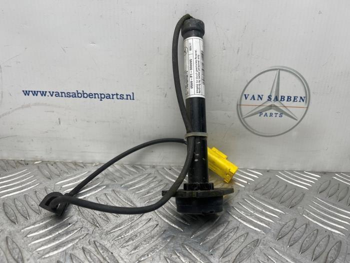 Popup Systeem Motorkap van een Mercedes C-Klasse, Auto-onderdelen, Carrosserie, Mercedes-Benz, Gebruikt, 3 maanden garantie