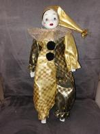 Jolie poupée Pierrot costumé noir et doré, Ophalen of Verzenden, Zo goed als nieuw, Pop
