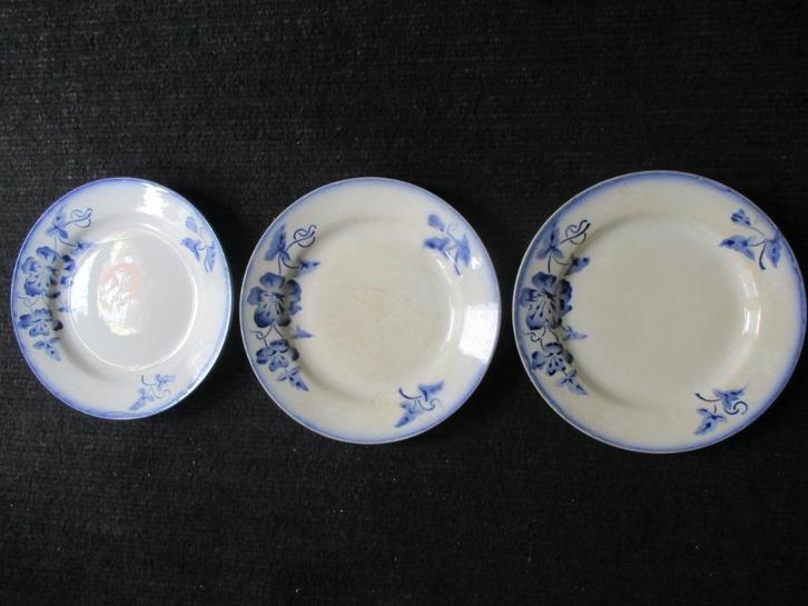 Oude 3 stuks  romantische dessert bordjes  NIMY, Huis en Inrichting, Keuken | Servies, Gebruikt, Overige stijlen, Porselein, Verzenden