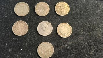 7 beautiful large silver coins beschikbaar voor biedingen