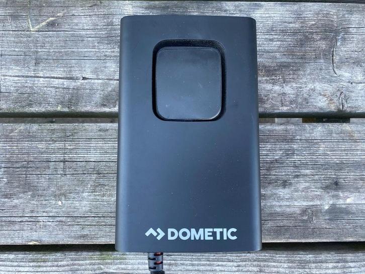 Dometic Sinepower DSP 412 Omvormer Camper Bus Bedrijfswagen, Caravans en Kamperen, Mobilhome-accessoires, Zo goed als nieuw, Ophalen of Verzenden