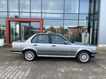 Bmw e30 3.25 ix beschikbaar voor biedingen