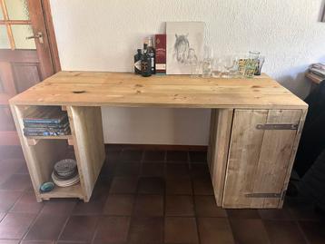 Steigerhouten bureau, oerdegelijk handgemaakt beschikbaar voor biedingen