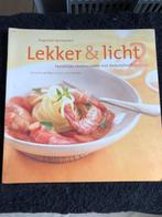Lekker & licht feestelijke slankrecepten met Bodystyling, Ophalen of Verzenden, Zo goed als nieuw, Dieet en Voeding