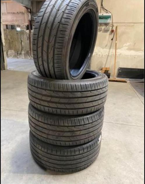 17” hankook 235/45/17 banden, Autos : Divers, Autos divers Autre, Enlèvement