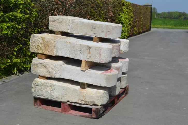 antieke franse hardstenen kilometerpalen, Tuin en Terras, Palen, Balken en Planken, Ophalen