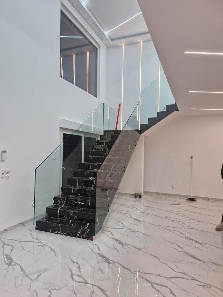 Balustrade van roestvrij staal en aluminium, Doe-het-zelf en Bouw, Steigers