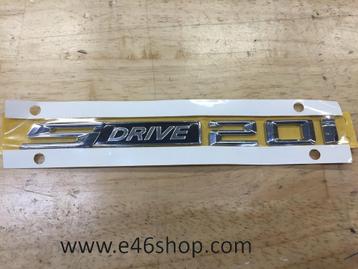 Embleem Logo BMW X1 X3 SDRIVE 20i oe 51147362657 NIEUW BMW 