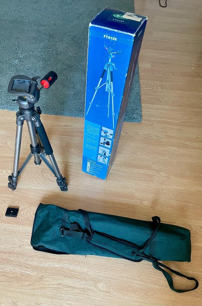 professioneel statief tripod voor camera of video, Audio, Tv en Foto, Fotografie | Statieven en Balhoofden, Zo goed als nieuw