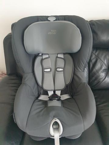 Britax Romer king II LS  disponible aux enchères