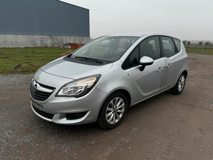 Opel Meriva, Autos, Opel, Particulier, Meriva, Essence, Argent ou Gris, Noir, Enlèvement