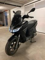 Aprilia SXR50, Ophalen, Overige modellen, Benzine, 50 cc