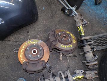 Moyeu avant gauche Kia Venga 1.4CRDi 66kw D4FC 2010-2015 beschikbaar voor biedingen