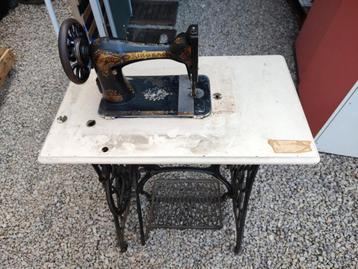 Antieke Singer naaimachine 1907 beschikbaar voor biedingen