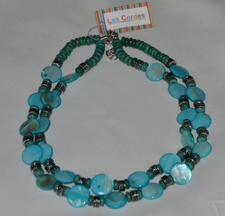 Collier Les Cordes  (Nieuw !), Handtassen en Accessoires, Kettingen, Nieuw, Kunststof, Overige kleuren, Verstelbaar, Ophalen of Verzenden