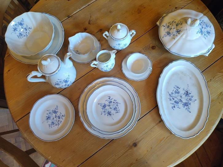 Limoges servies - 12delige set, Antiek en Kunst, Antiek | Servies compleet, Ophalen of Verzenden