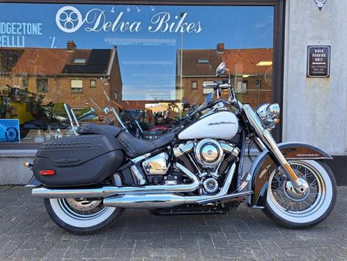 Harley FLDE Deluxe - 2018- 25121 km, Motoren, Motoren | Harley-Davidson, Bedrijf, Chopper, meer dan 35 kW, 2 cilinders, Ophalen