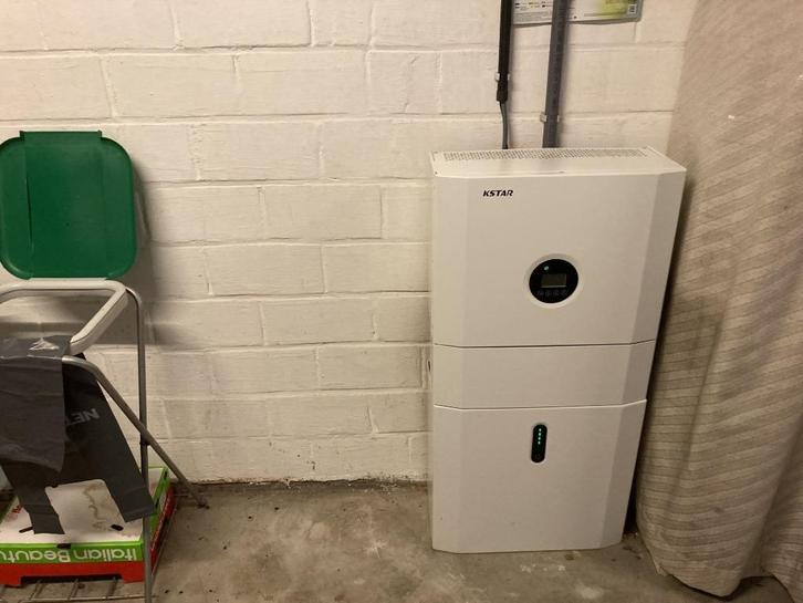 KStar omvormer + batterij, Doe-het-zelf en Bouw, Zonnepanelen en Toebehoren, Zo goed als nieuw, Compleet systeem, 200 wattpiek of meer