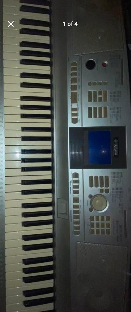 Yamaha DGX-305, Musique & Instruments, Claviers, Utilisé, Autres nombres, Yamaha, Enlèvement