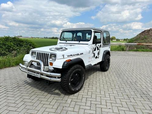 Wrangler Jeep 1989, Autos, Oldtimers & Ancêtres, Entreprise, Autres marques, Essence, SUV ou Tout-terrain, 3 portes, Boîte manuelle