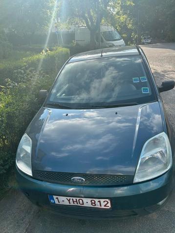 Ford fiesta, Achat, Carnet d'entretien, Noir, 5 portes
