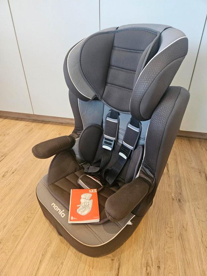 Autostoel Nania type L11 groep 1-2-3 9-18 kg, 15-36 kg, Kinderen en Baby's, Autostoeltjes, Zo goed als nieuw, Ophalen