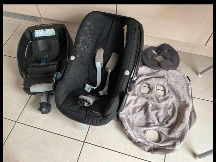 Maxicosi ( autostoel )easybase, beschermhoes, wikkeldekentje, Kinderen en Baby's, Autostoeltjes, Zo goed als nieuw, Ophalen