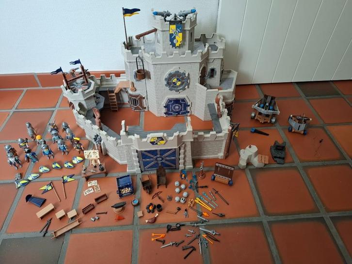 Playmobil ridder burcht met extra toebehoren, Kinderen en Baby's, Speelgoed | Playmobil, Zo goed als nieuw, Complete set, Ophalen