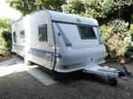 Caravan Hobby Deluxe 5p, Caravans en Kamperen, Standaardzit, Stapelbed, Hobby, 7 tot 8 meter