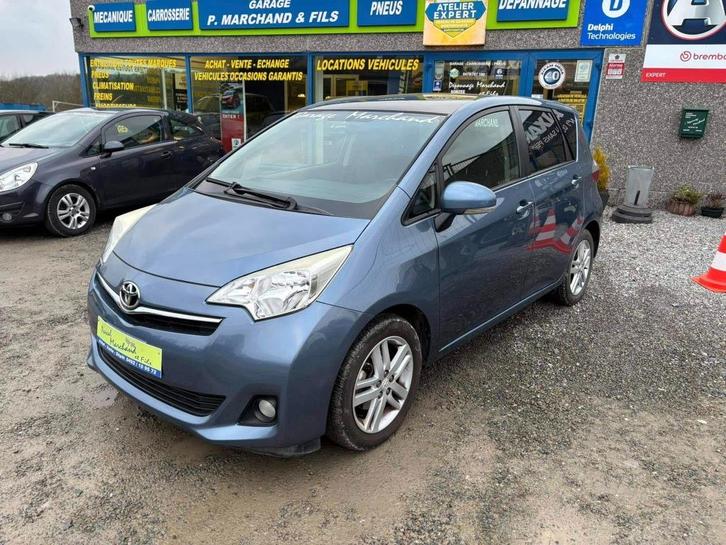 Toyota Verso, Auto's, Toyota, Bedrijf, Te koop, Verso, Benzine, Euro 5, Monovolume, 5 deurs, Handgeschakeld, Blauw, Zwart, Stof