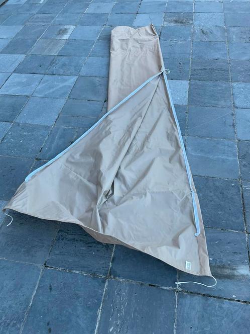 beschermhoes voor zwevende hang parasol BRISTOL nieuw, Tuin en Terras, Parasols, Nieuw, Zweefparasol, Ophalen