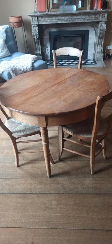 Jolie petite table ancienne, Enlèvement, Utilisé