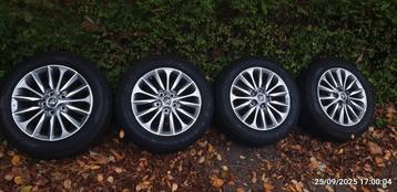 4 velgen R16 + 4 winterbanden met TPMS Toyota beschikbaar voor biedingen