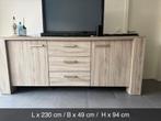 Dressoir/Tafel/Vitrine kast €200 alles samen.€100 per stuk, Ophalen, Zo goed als nieuw