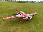 Extreme flight Extra 300 (104 inch -2,60 m), Hobby en Vrije tijd, Modelbouw | Radiografisch | Vliegtuigen, Ophalen, Zo goed als nieuw