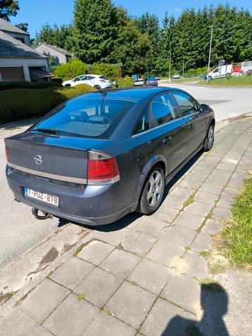 Opel vectra beschikbaar voor biedingen