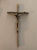 Crucifix en cuivre, Enlèvement ou Envoi