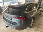 Octavia COMBI -AUTOMAAT -GPS -Half LEDER -Camera -Trekhaak, Auto's, Leder en Stof, 5 deurs, 3 cilinders, 81 kW