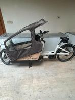 Elektrische bakfiets, Fietsen en Brommers, Ophalen, Zo goed als nieuw
