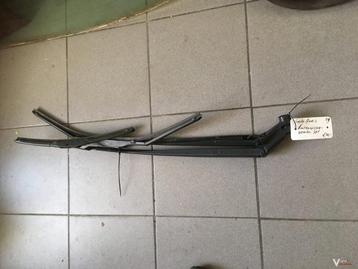 Toyota auris 2009 ruitenwisserarmen set  beschikbaar voor biedingen