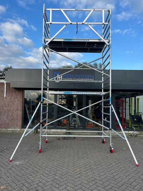 Euroscaffold aluminium rolsteiger 135x250CM 6.2M werkhoogte, Auto diversen, Onderhoudsmiddelen, Ophalen