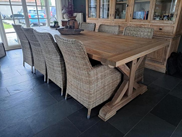 8 gevlochten stoelen landelijke stijl, interieur of ext, Huis en Inrichting, Stoelen, Zo goed als nieuw, Ophalen