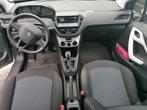 PEUGEOT 208 1.2 PURETECH  62,740KM  Euro 6B, Auto's, Voorwielaandrijving, Stof, 50 kW, Euro 6