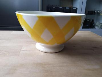 leuke kom - diameter 16 cm beschikbaar voor biedingen