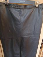 nieuwe mooie zwarte lederlook rok, heel goede kwaliteit, Ophalen, Zwart, Maat 42/44 (L), Nieuw