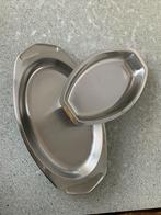 2 roestvrijstalen schotels, Ophalen