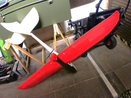 elektrische motorzweefvliegtuig met een spanwijdte van 1m60, Hobby en Vrije tijd, Modelbouw | Radiografisch | Vliegtuigen, Gebruikt