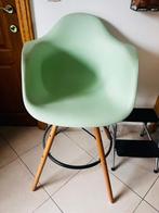 Chaise de bar Style Eames vert mint, Maison & Meubles, Enlèvement, Comme neuf, Bois